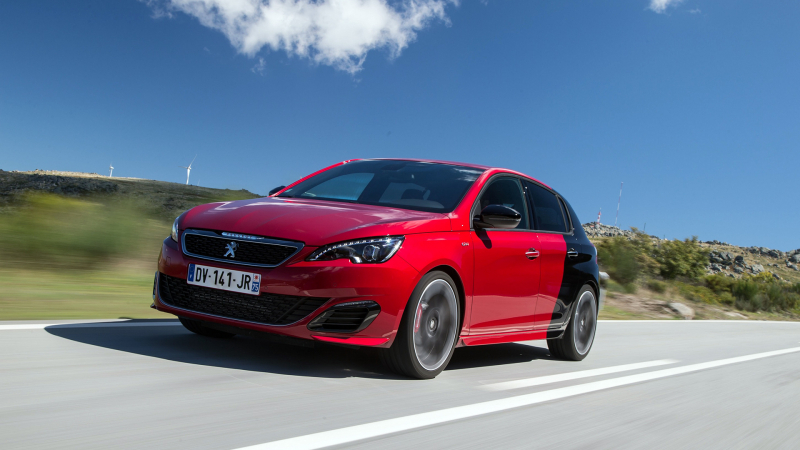 Peugeot 308 – jókor jött a franciáknak a 308 győzelme és a Peugeot ügyesen meg tudta lovagolni a lehetőséget