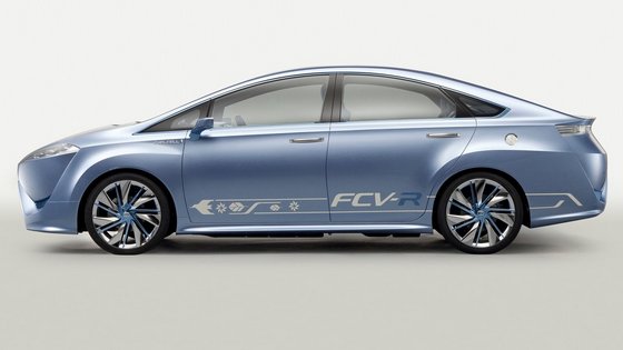 A 2011-es FCV-R tanulmányautó